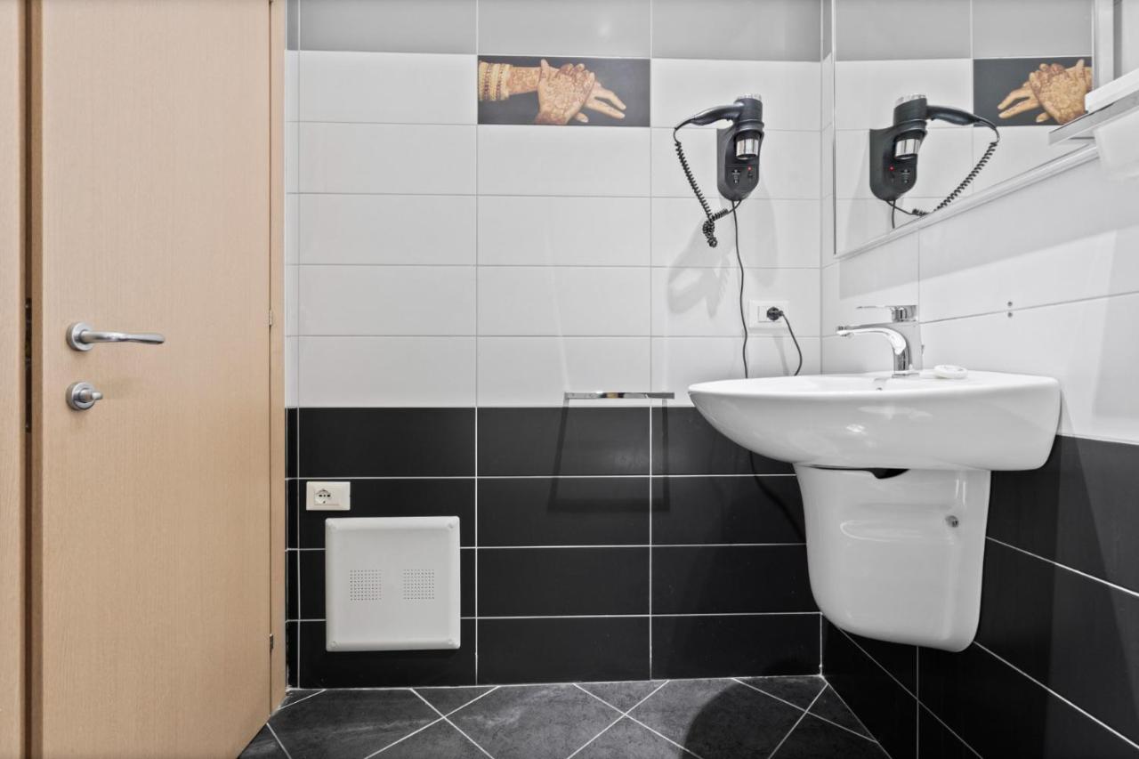 Hotel Relax Tiran Dış mekan fotoğraf